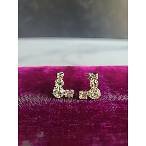Prong Set Clear Rhinestone Screwback Earrings Vintage - Picture 1 of 10